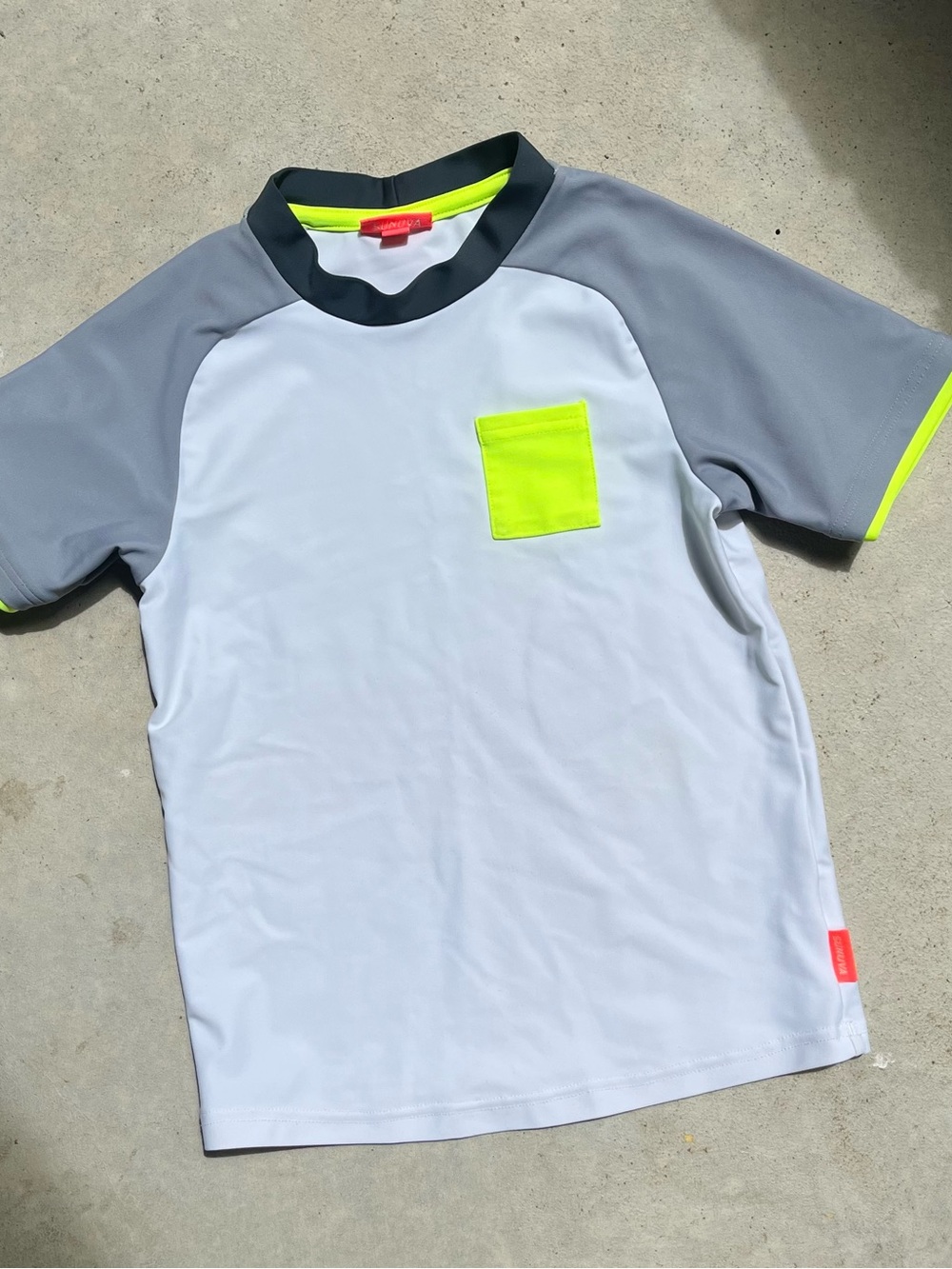 Sunuva Kids Swim Rashguard Neon Trim Size 5-6 | color block modern sporty